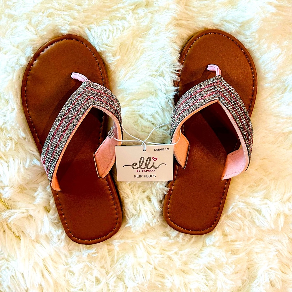 Elli girl’s Rhinestone Flip Flops Size 1 - 2  Little Girls Sandals Pink NEW